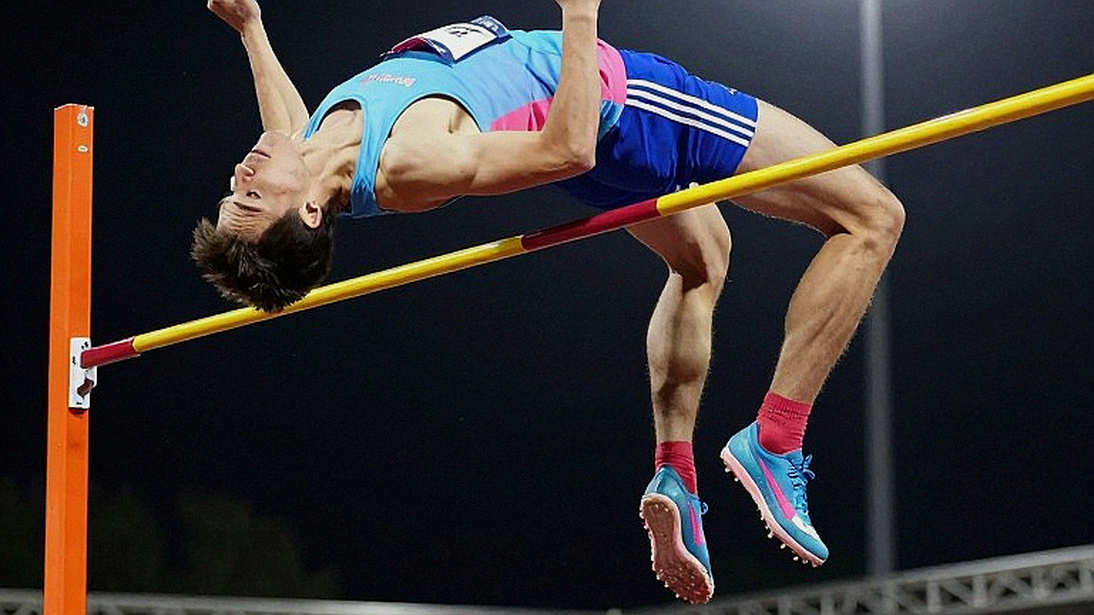 Khung phân tích hoàn hảo, dữ liệu trống không: lỗ hổng mới của truyền thông thể thao