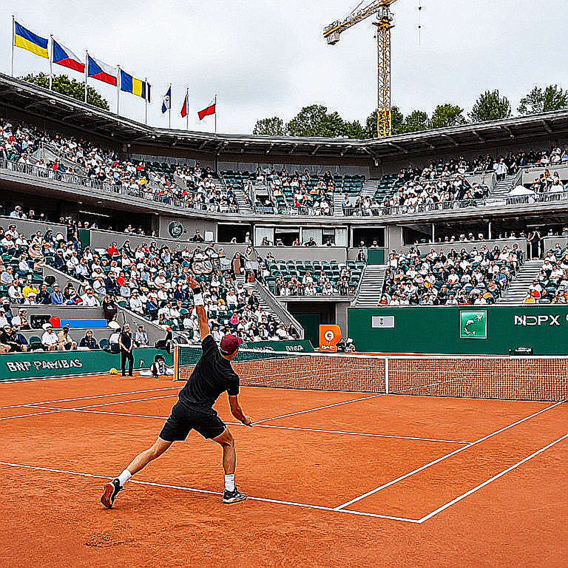 Mùi cần sa và tiếng ồn tại US Open: Khi môi trường trở thành 'đối thủ thứ ba' của các tay vợt Mùi cần sa và tiếng ồn tại US Open: Khi môi trường trở thành 'đối thủ thứ ba' của các tay vợt