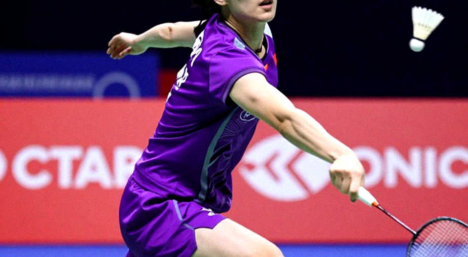 Alwi Farhan tập cùng Kento Momota trước Asian Games 2026: khoảng trống phía sau một buổi đánh cầu Alwi Farhan tập cùng Kento Momota trước Asian Games 2026: khoảng trống phía sau một buổi đánh cầu