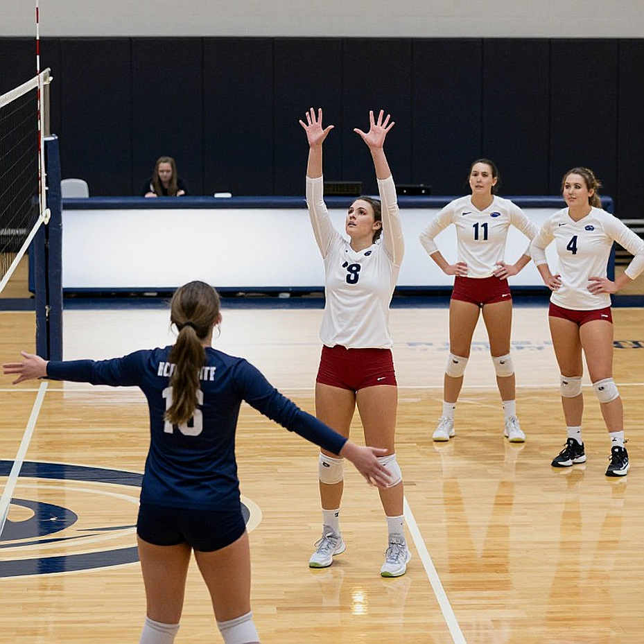 Nebraska số 1 trong Top 16 của NCAA: bảng thành tích đang che một tín hiệu về lịch thi đấu