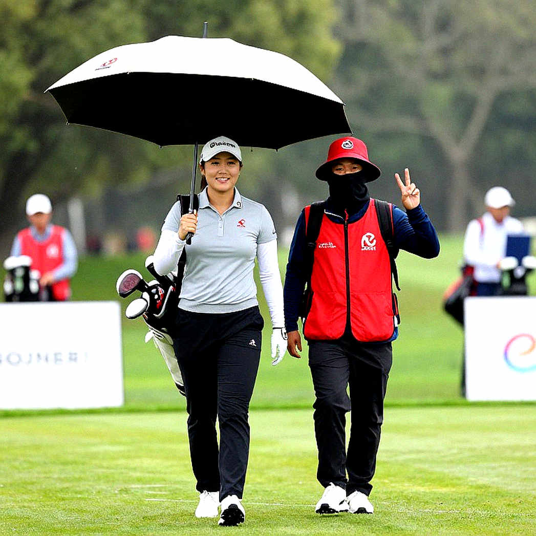 Walker Cup 2026: Đội Mỹ chỉ tập bảy hố dưới gió 50 dặm/giờ, GB&I chọn bài short game có cấu trúc – Đâu là tín hiệu thật?