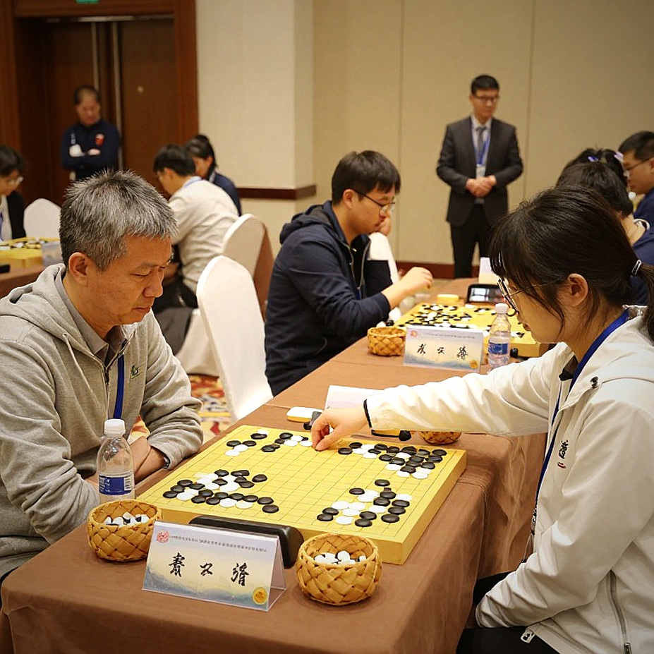 Nước đẩy e5 và canh bạc trung tâm: Lời mời gọi từ thế trận Gambit Ý