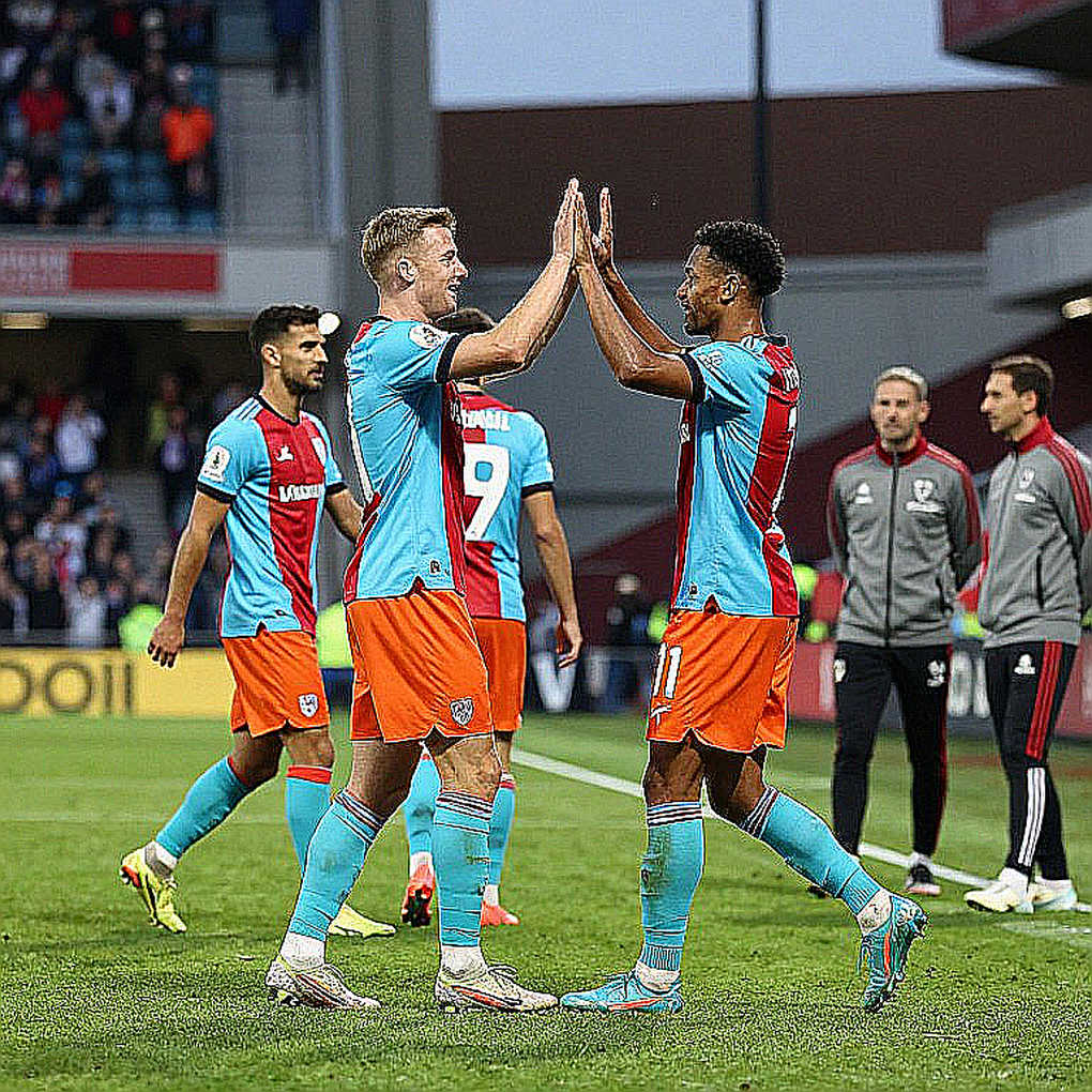 Liverpool: Cỗ máy 230 triệu bảng từ học viện và khoảng trống sau bản sao kê