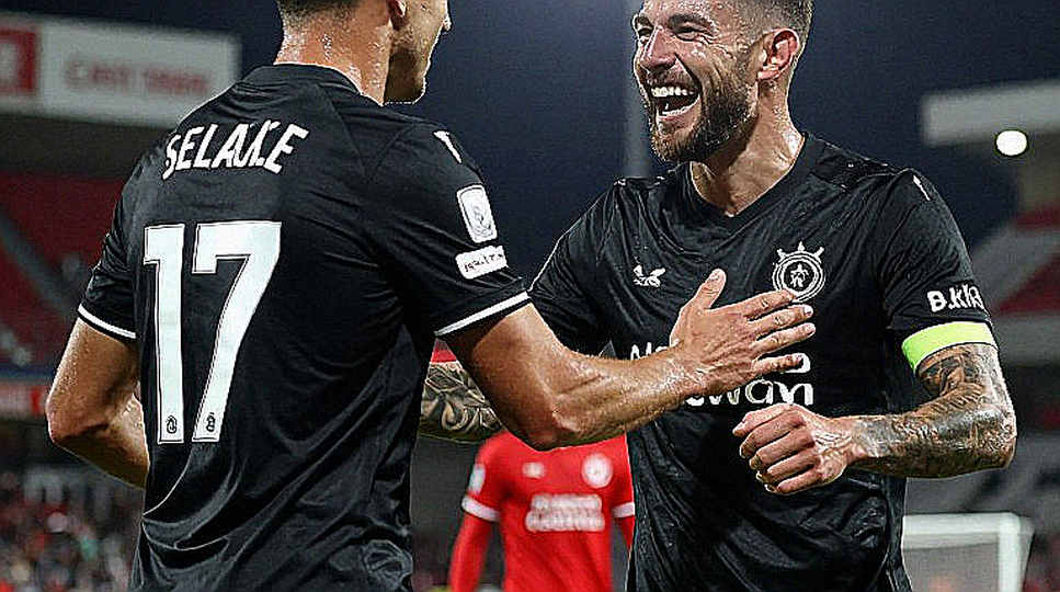 Cột trắng trong bảng dữ liệu V.League: nơi sai lầm không phát ra tiếng