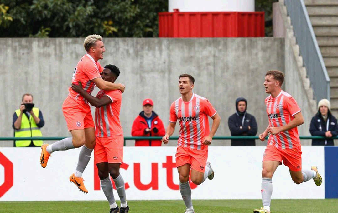 V-League 2026-2027 vòng 2: Thẻ đỏ không giải thích được tỷ số — Nam Định 0-3 SHB Đà Nẵng V-League 2026-2027 vòng 2: Thẻ đỏ không giải thích được tỷ số — Nam Định 0-3 SHB Đà Nẵng