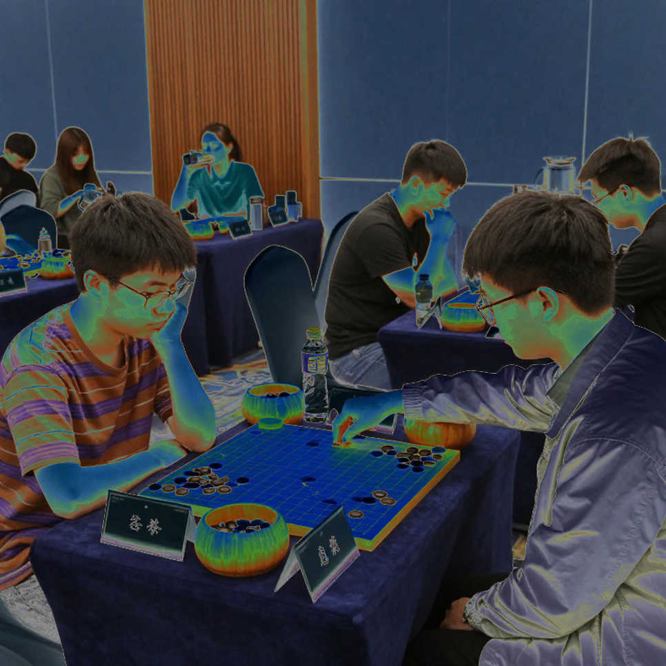 Praggnanandhaa và Carlsen: đọc lại dữ liệu trước khi tin vào tiếng vỗ tay