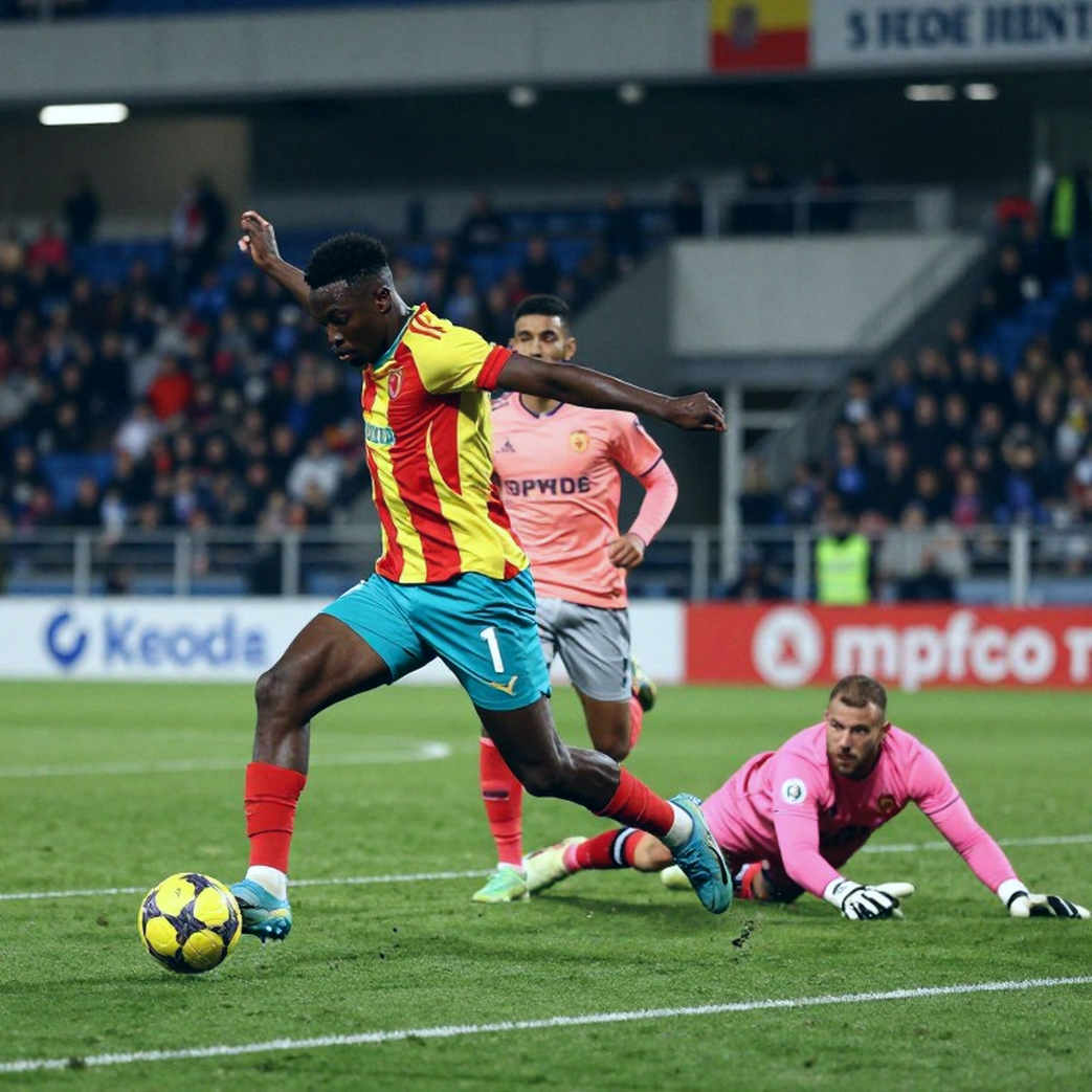 Herdman Ở SUGBK: Khi Một Trận Derby Trở Thành Phòng Thí Nghiệm Áp Lực Cho ASEAN Cup 2026 Herdman Ở SUGBK: Khi Một Trận Derby Trở Thành Phòng Thí Nghiệm Áp Lực Cho ASEAN Cup 2026