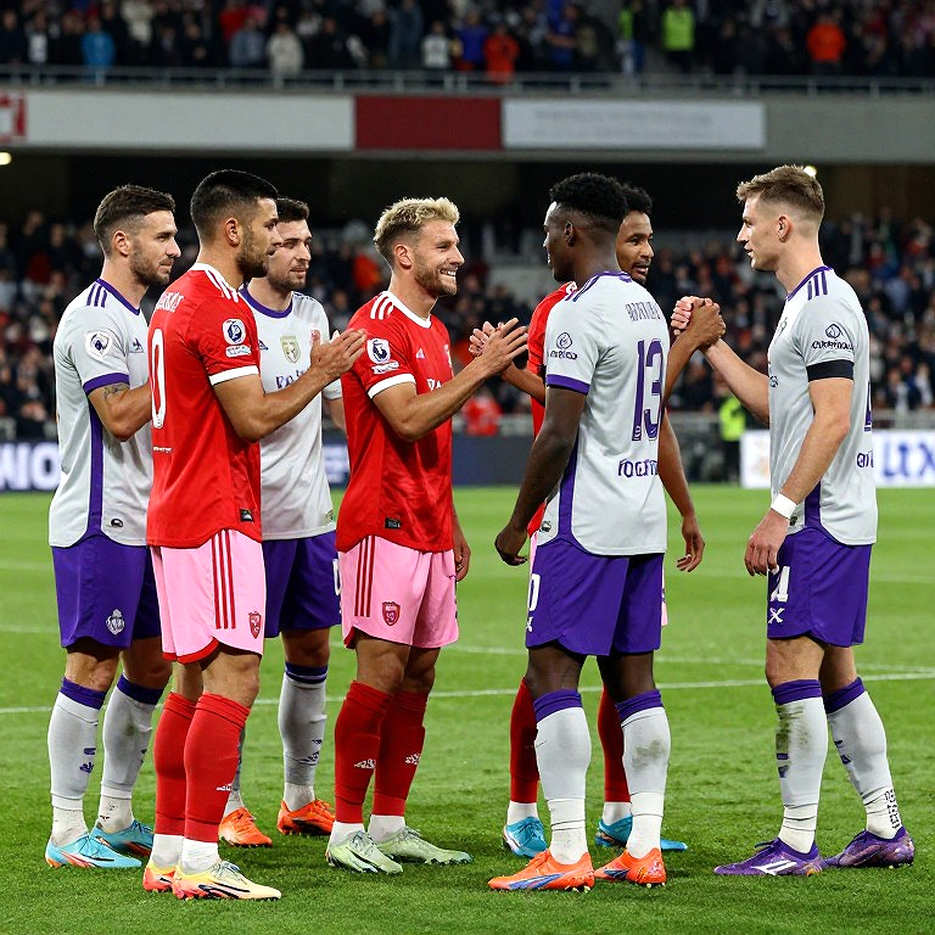 Bóng đá Việt Nam và cú đổi trục chiến thuật: Điều gì đang thực sự diễn ra ở V.League